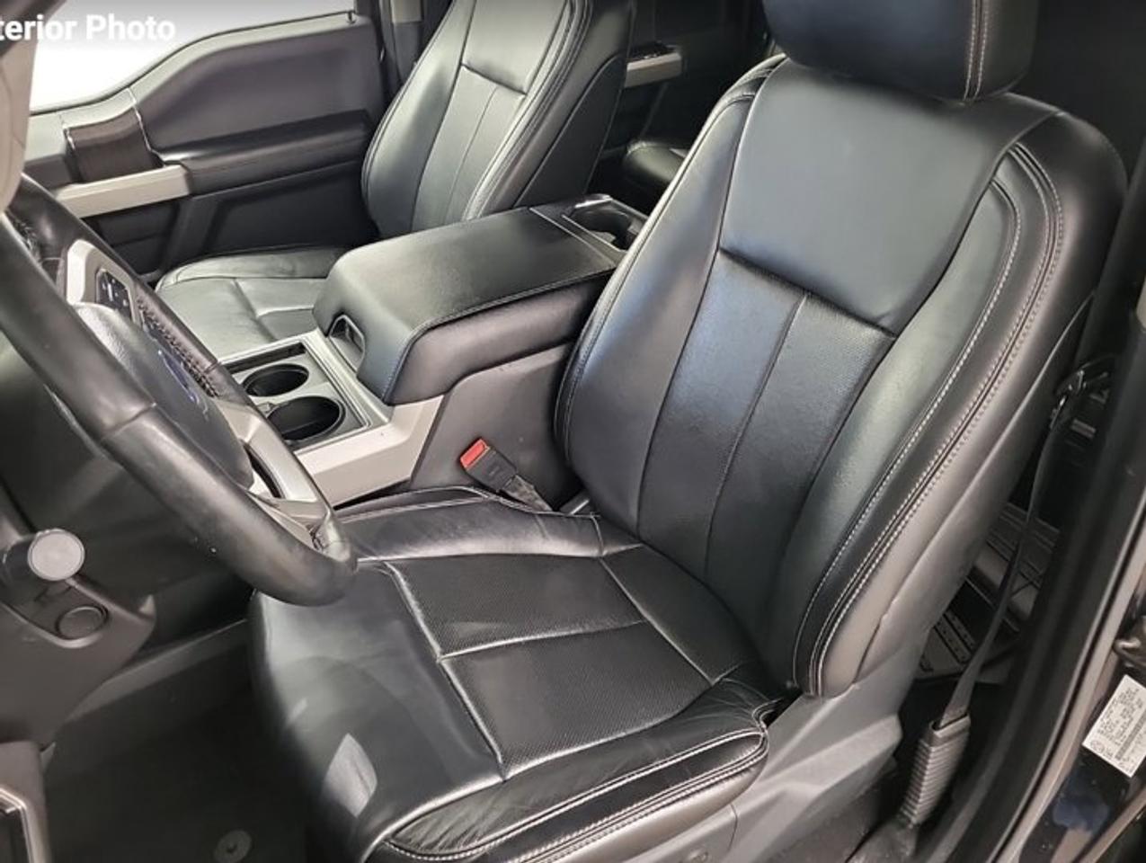 2020 Ford F-350 Super Duty SRW Lariat Crew 4X4 | 6.7L Diesel | Tremor Pkg | Sport Pkg | Ultimate Pkg | Leather | Pano Roof and More Photo