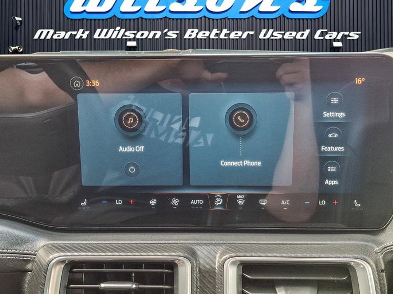 2025 Ford Mustang Convertible EcoBoost Premium | Leather | Heated Wheel + Seats | CarPlay + Android | Rear Camera Photo