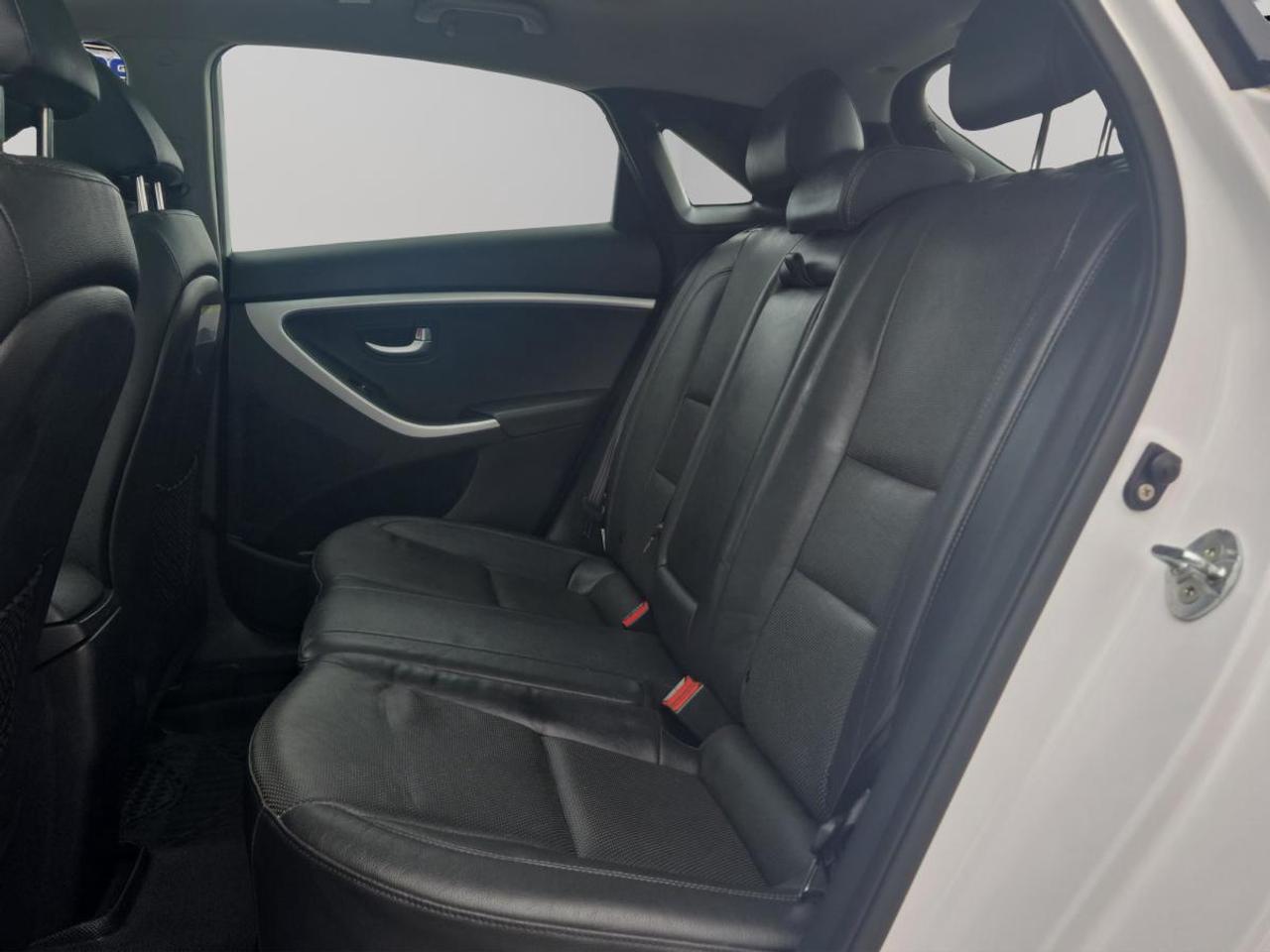 2016 Hyundai Elantra GT Limited Photo