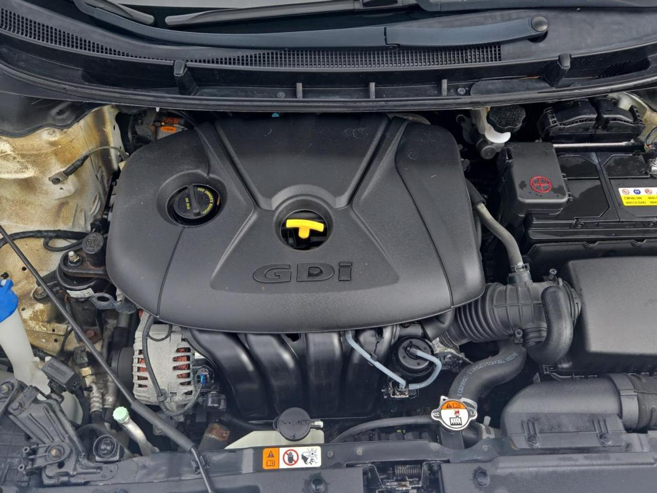 2016 Hyundai Elantra GT Limited Photo