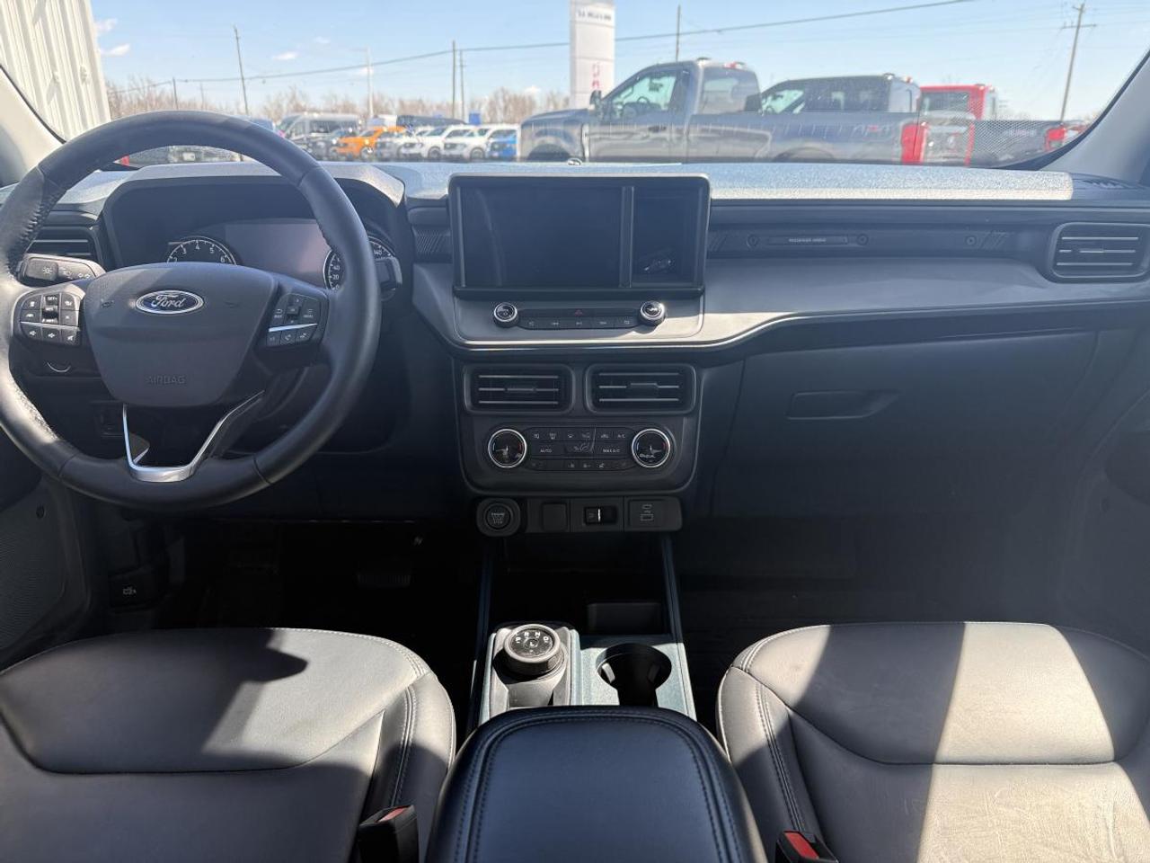 2023 Ford Maverick LARIAT AWD Photo