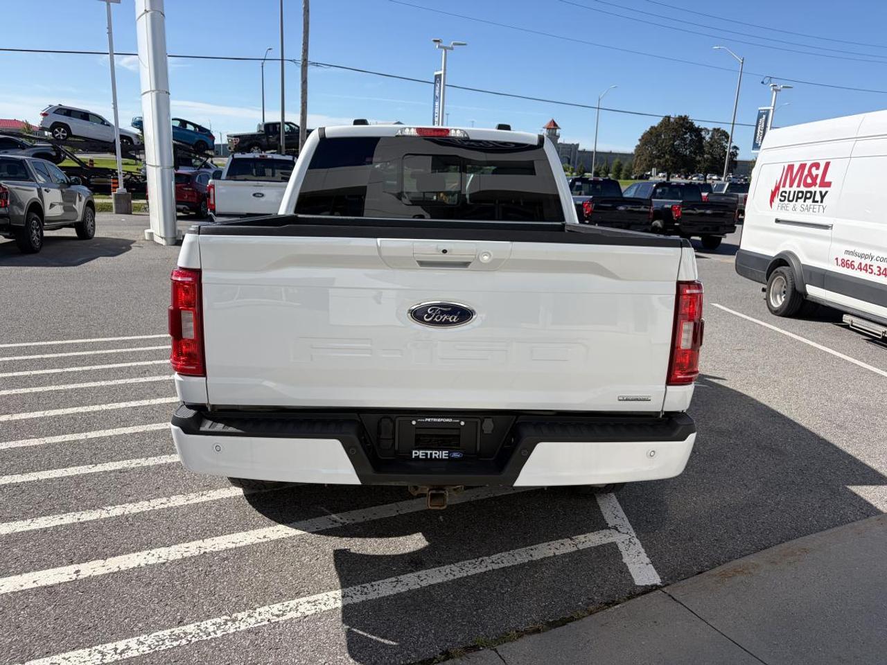 2023 Ford F-150 XLT Photo
