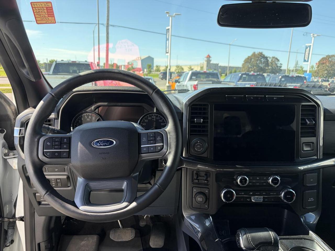 2023 Ford F-150 XLT Photo