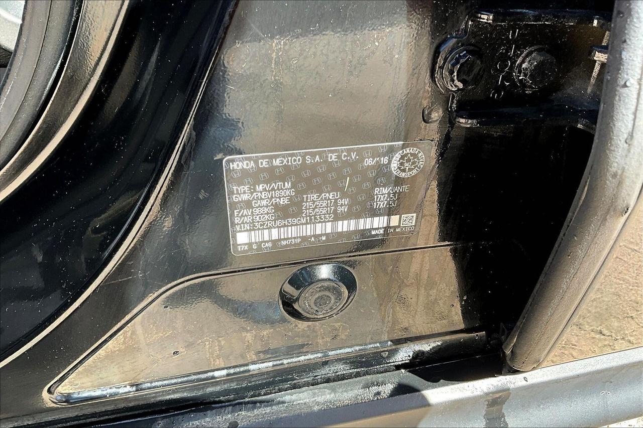 2016 Honda HR-V LX Photo