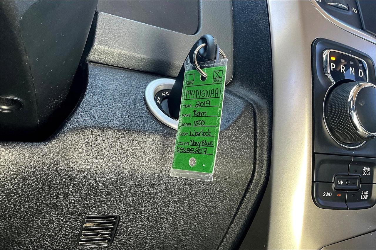 2019 RAM 1500 Classic WARLOCK Photo