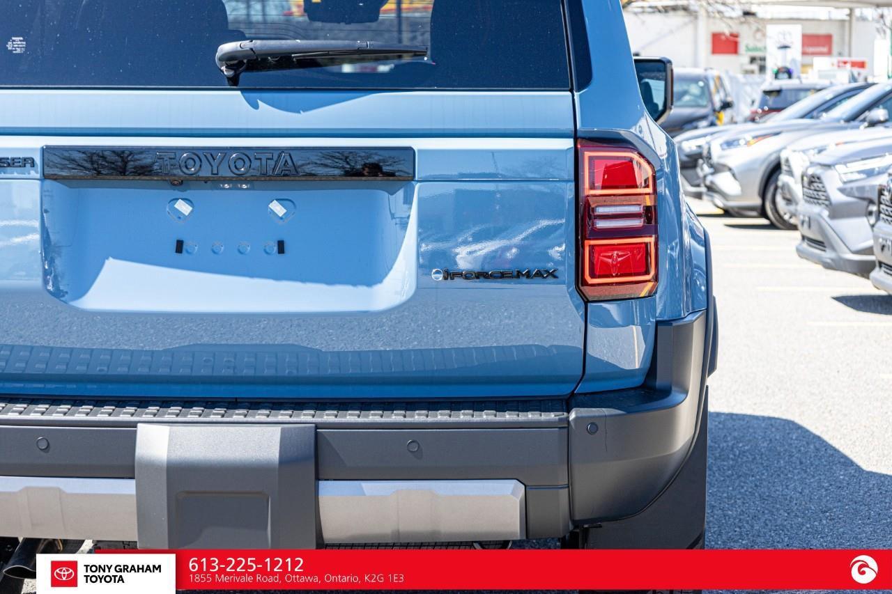 2026 Toyota Land Cruiser  Photo