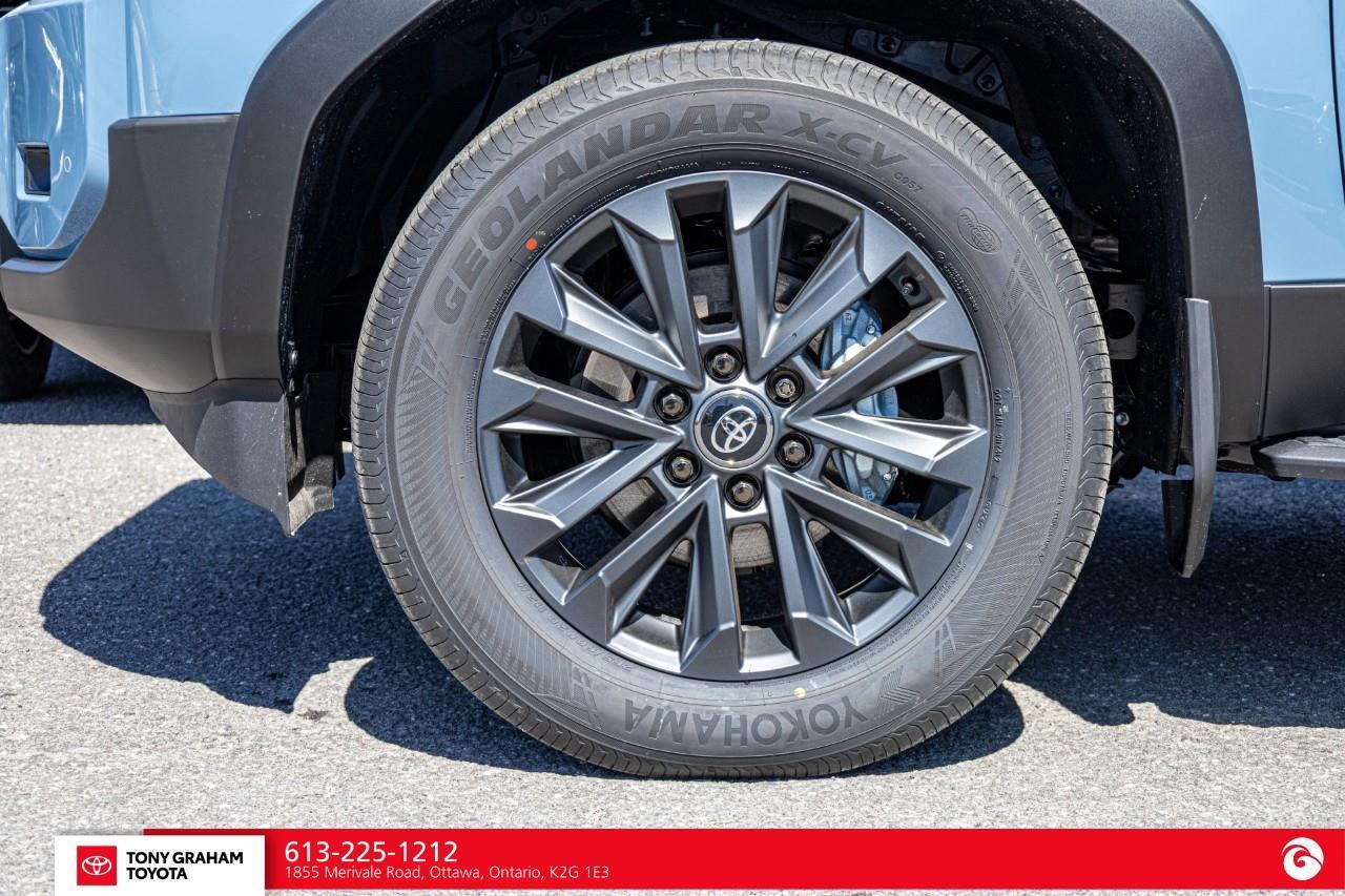 2026 Toyota Land Cruiser  Photo4