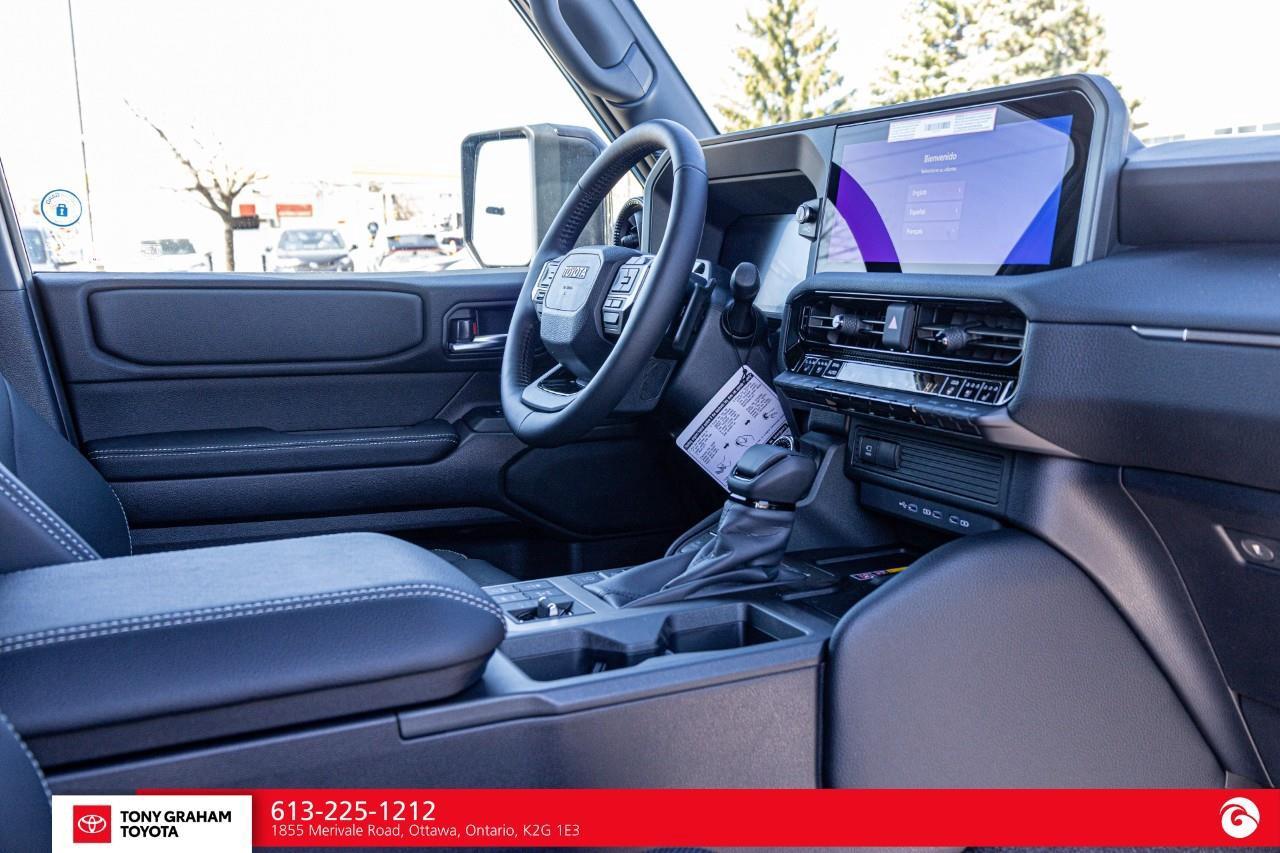 2026 Toyota Land Cruiser  Photo