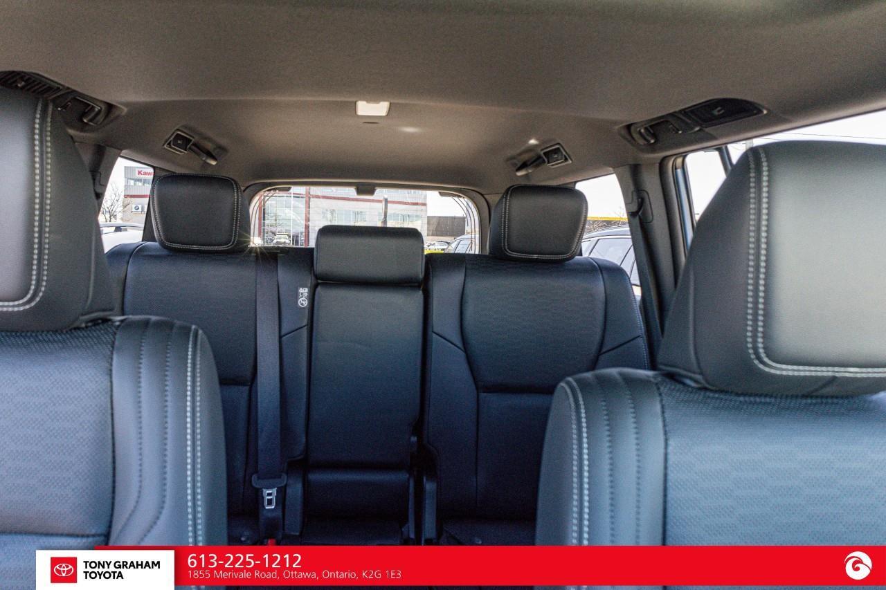 2026 Toyota Land Cruiser  Photo