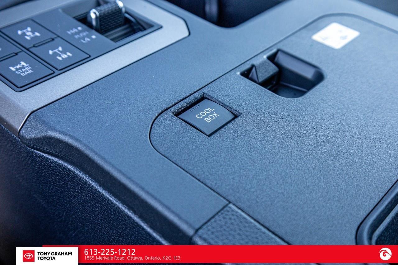 2026 Toyota Land Cruiser  Photo