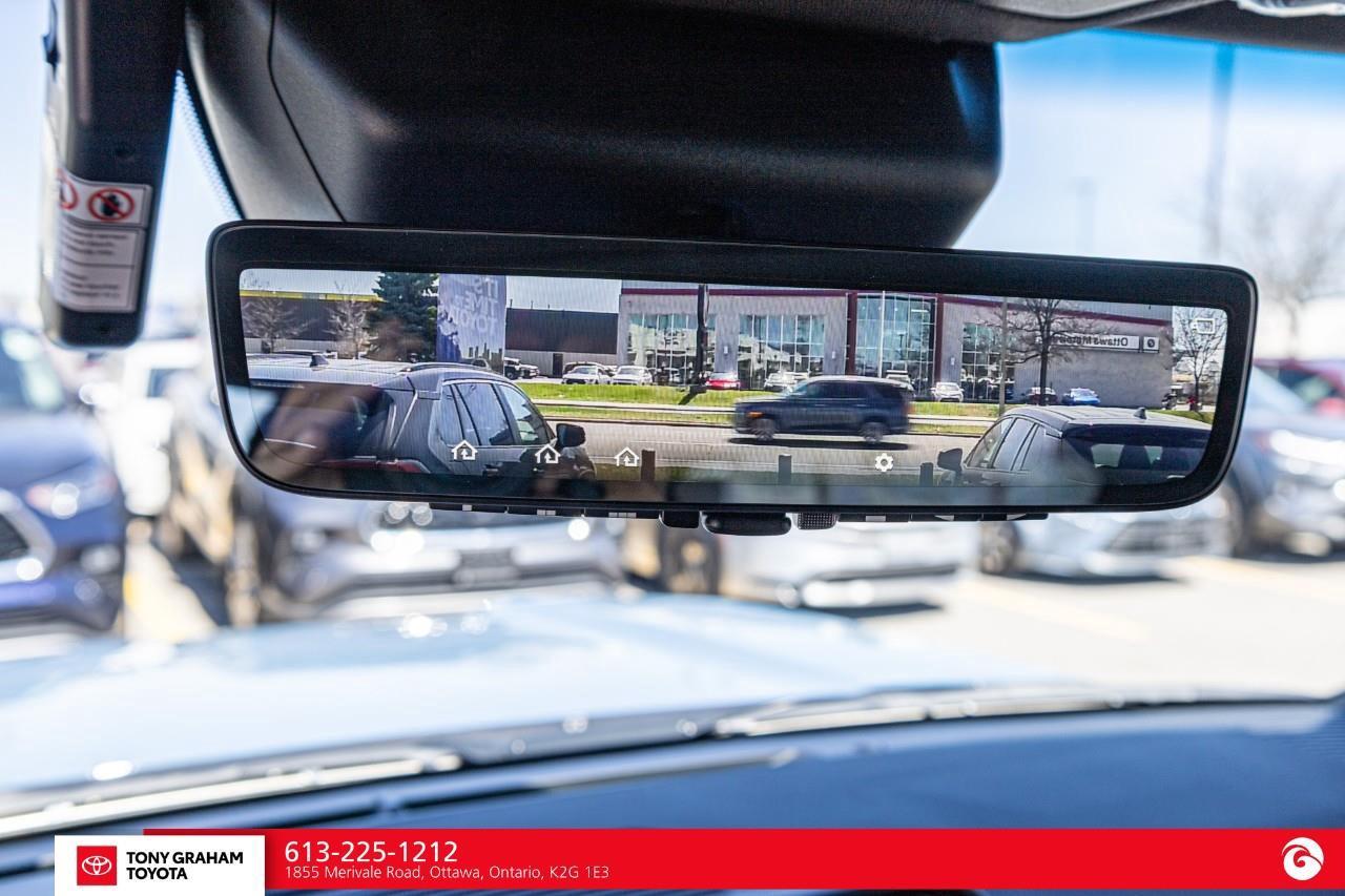 2026 Toyota Land Cruiser  Photo