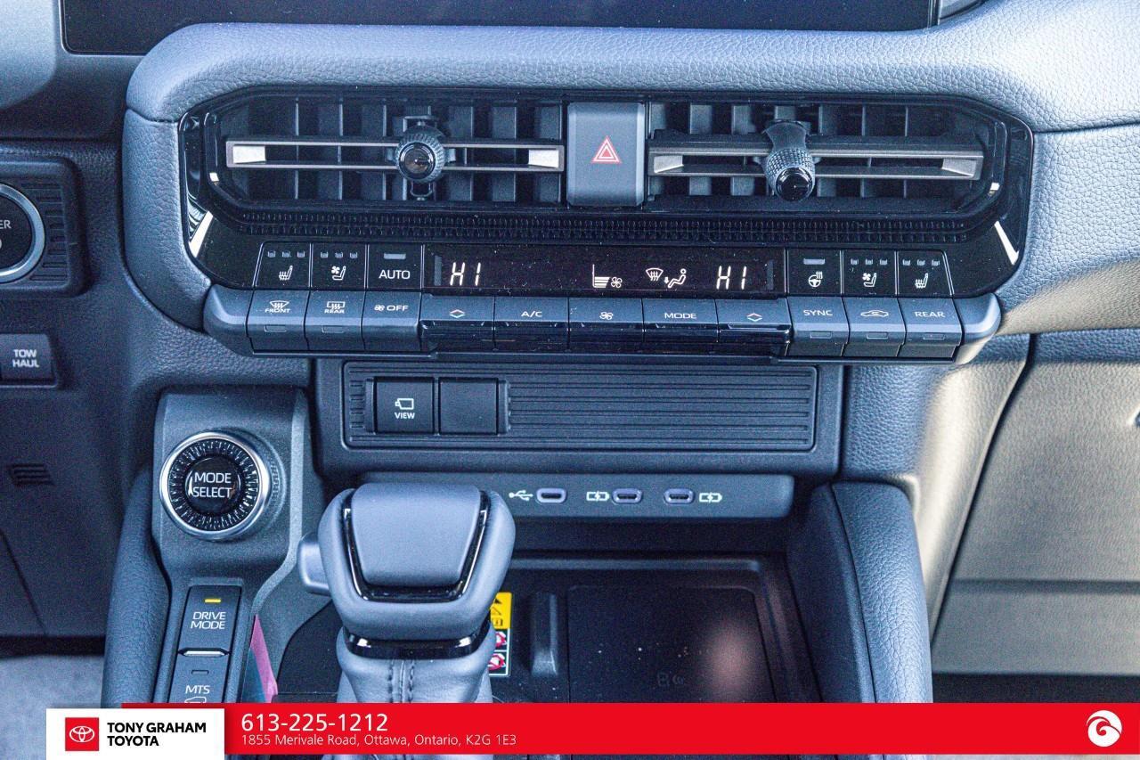 2026 Toyota Land Cruiser  Photo