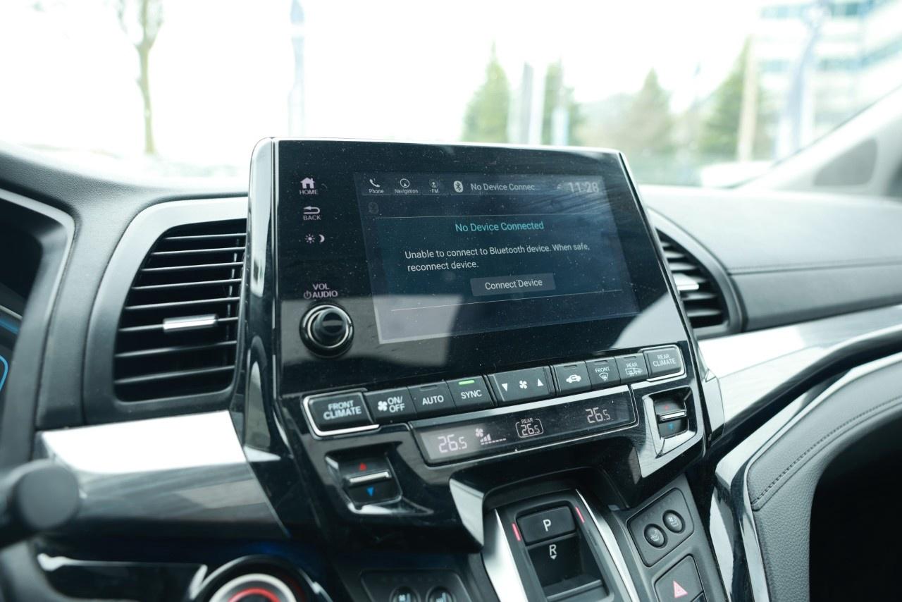 2023 Honda Odyssey Touring Auto Photo