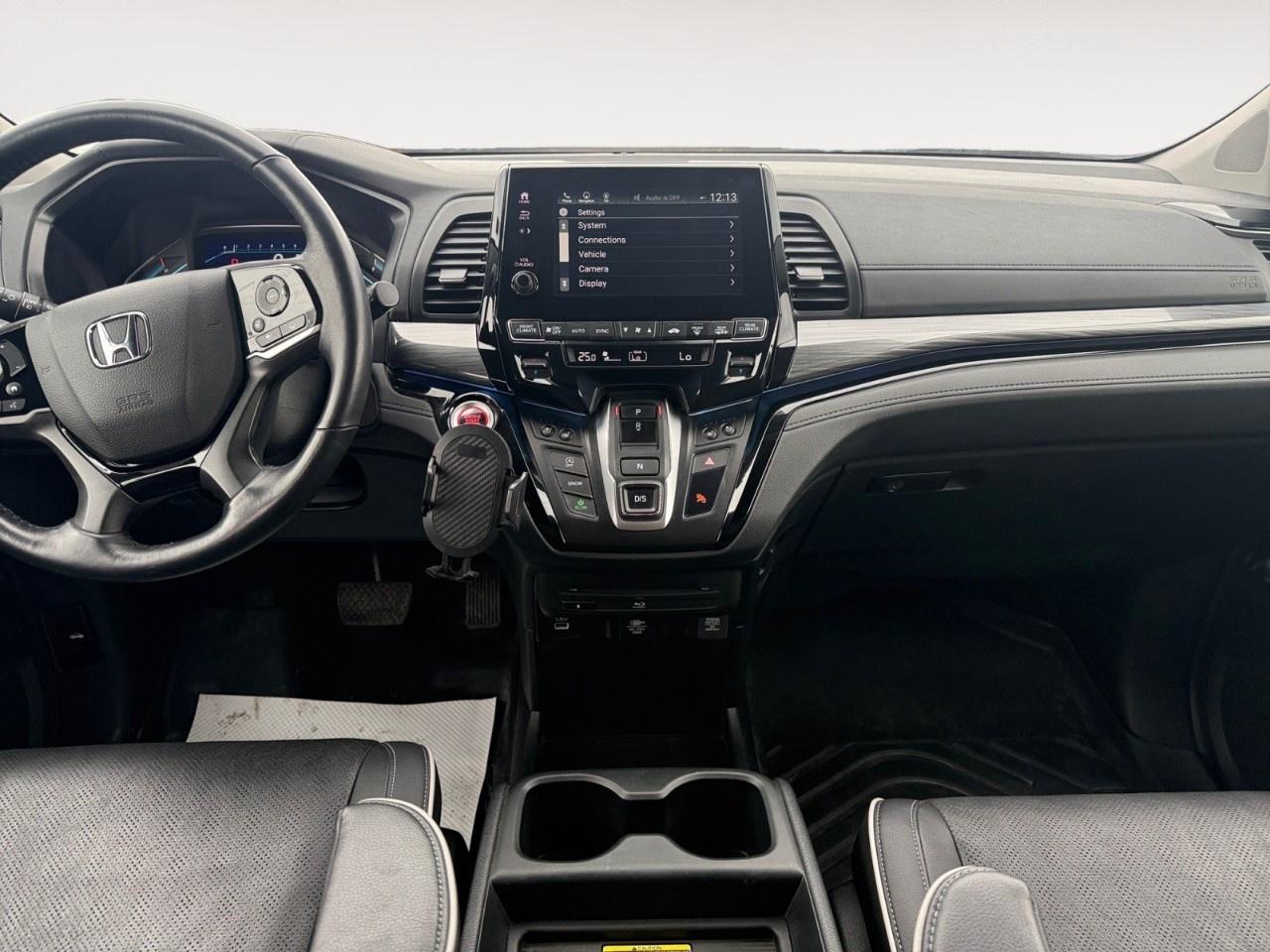 2023 Honda Odyssey Touring Auto Photo