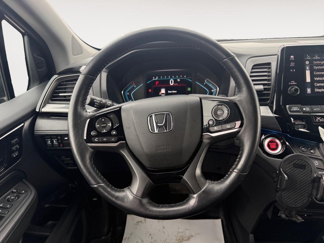 2023 Honda Odyssey Touring Auto Photo