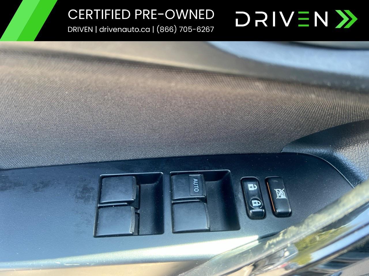 2018 Toyota Corolla iM CVT Photo