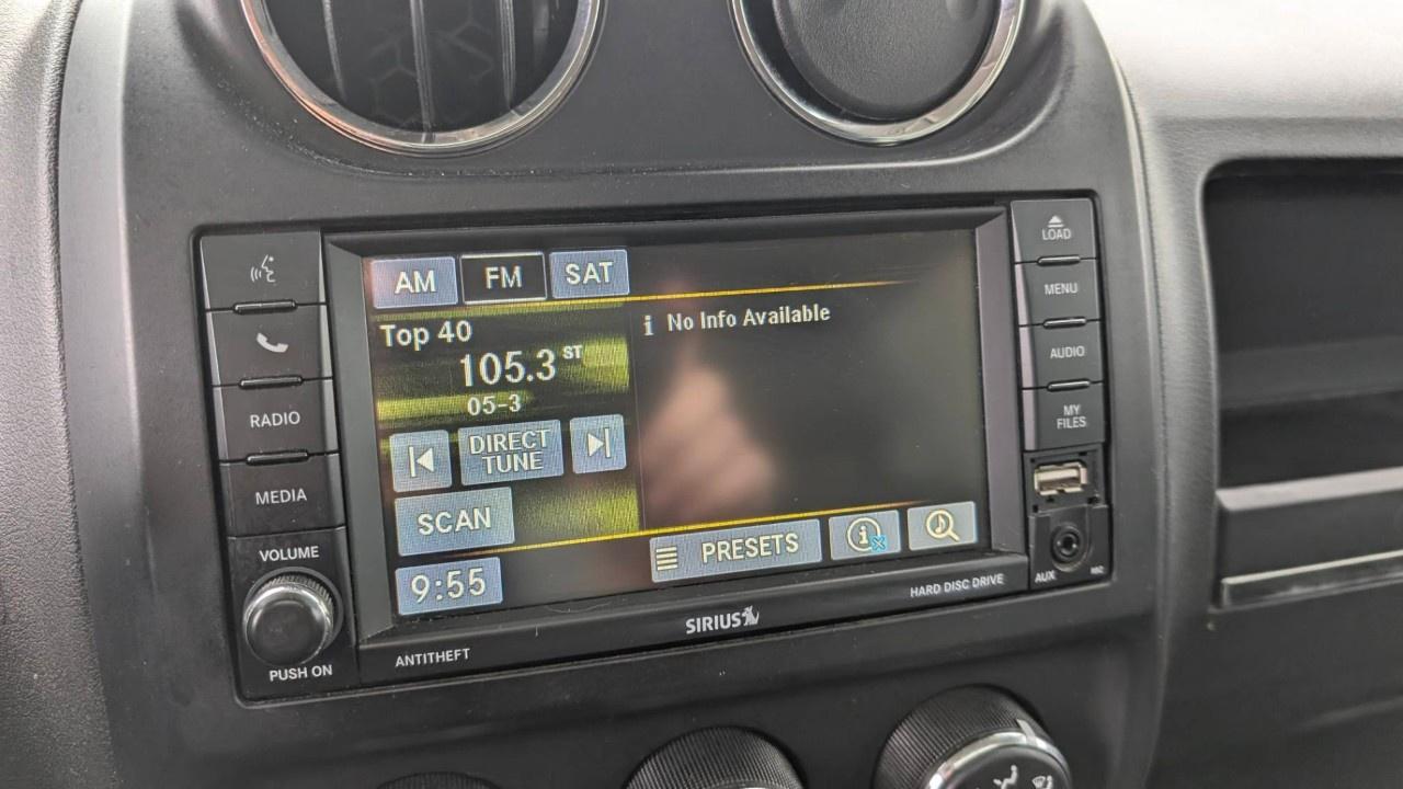 2016 Jeep Patriot 4WD 4dr High Altitude Photo
