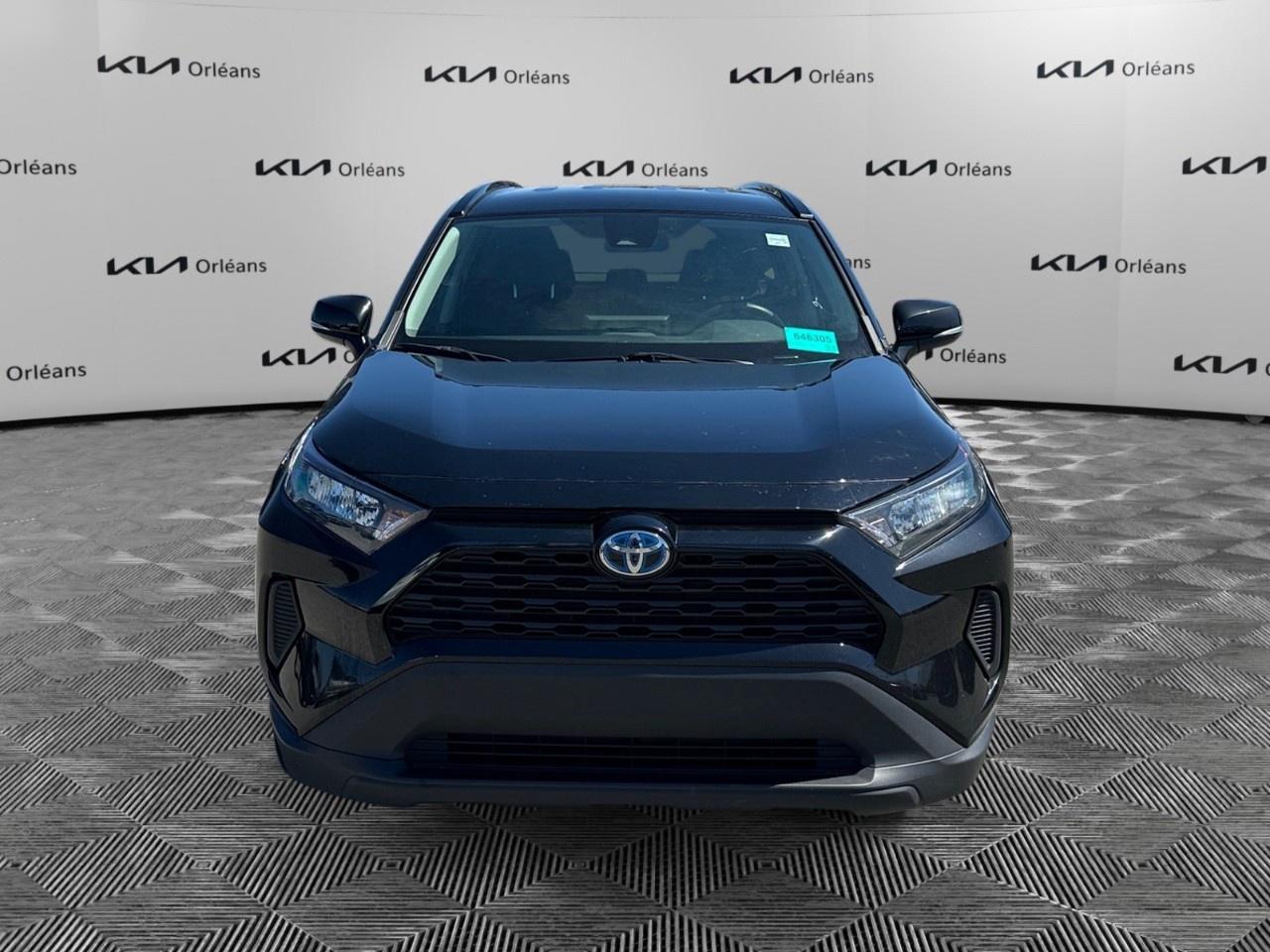 2023 Toyota RAV4 LE AWD Photo