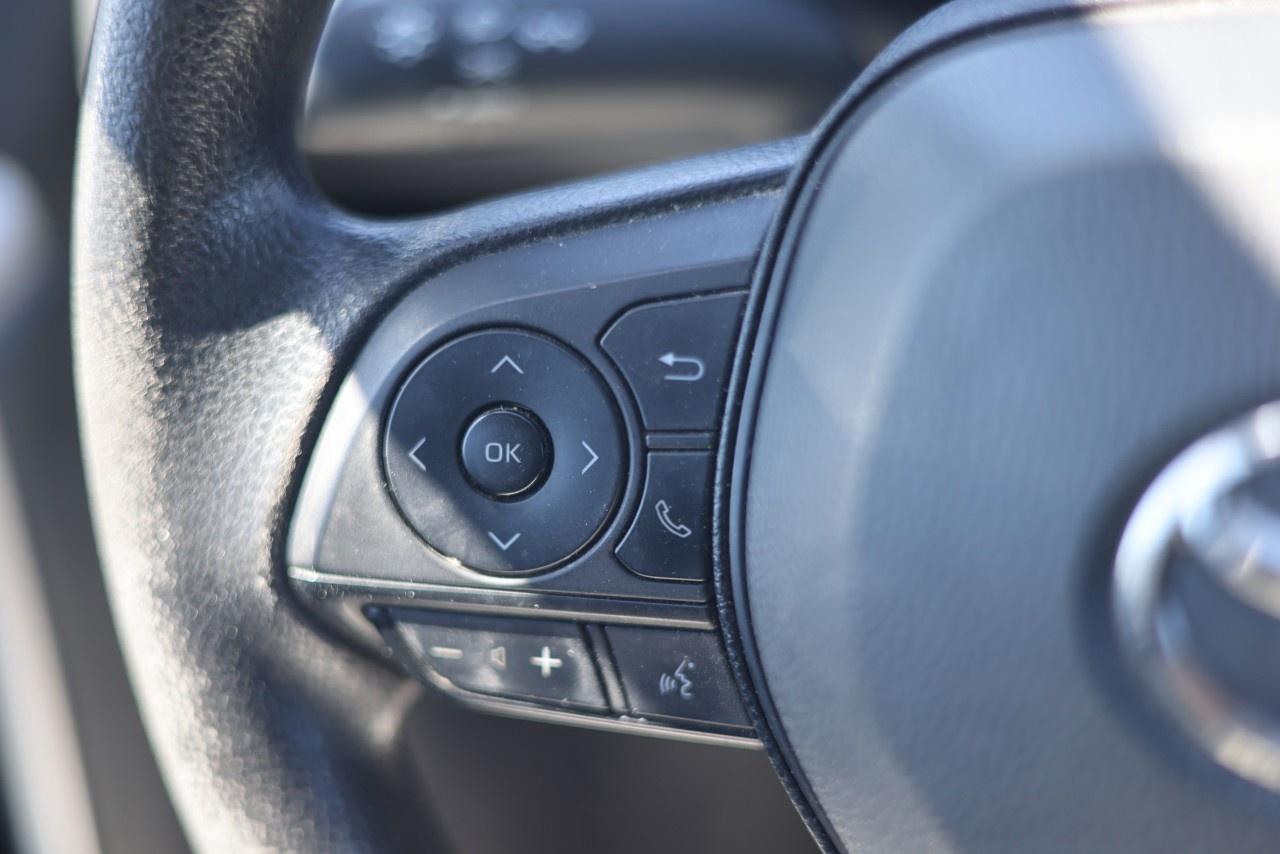 2023 Toyota RAV4 LE AWD Photo