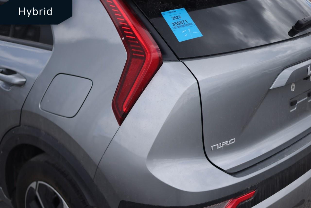 2023 Kia NIRO LX FWD Photo