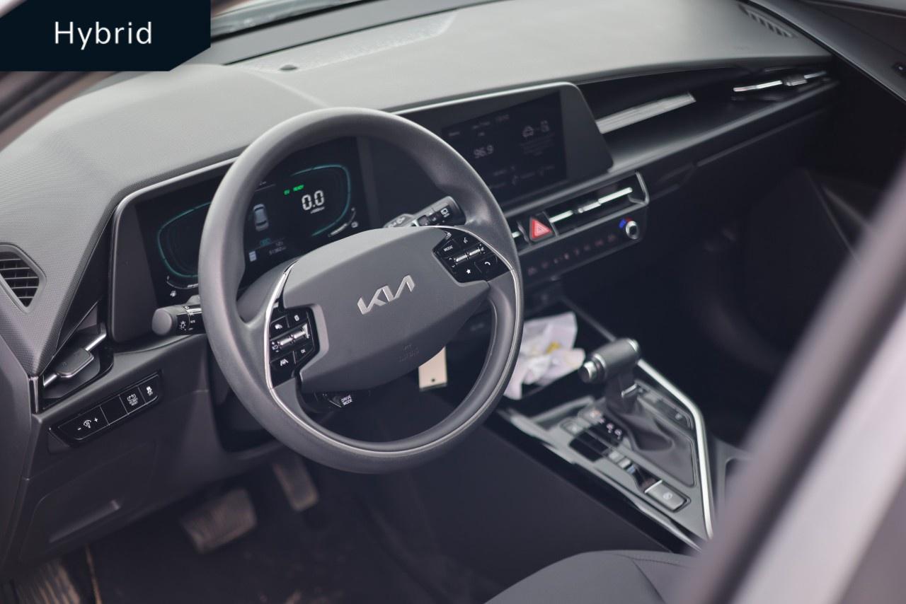 2023 Kia NIRO LX FWD Photo