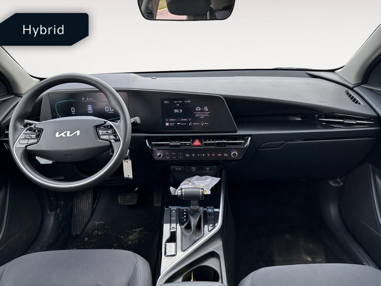 2023 Kia NIRO LX FWD Photo