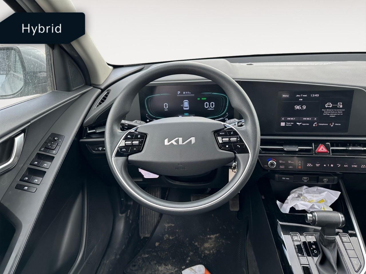 2023 Kia NIRO LX FWD Photo