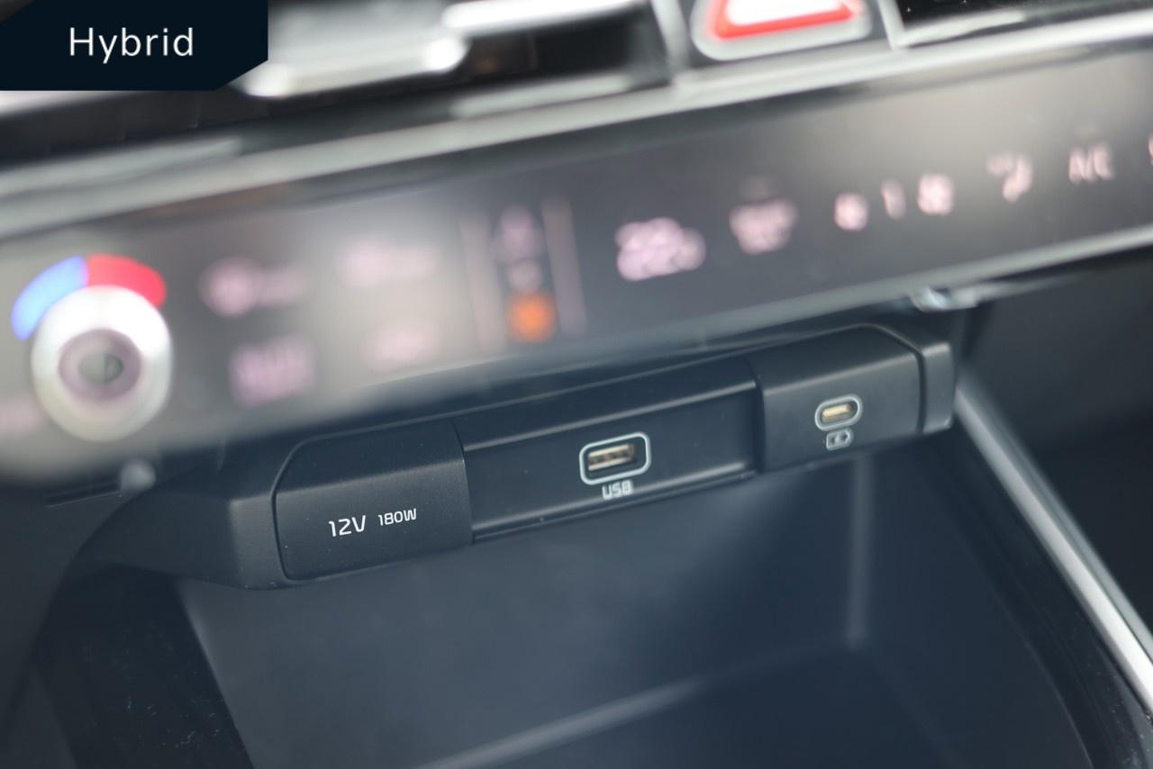 2023 Kia NIRO LX FWD Photo