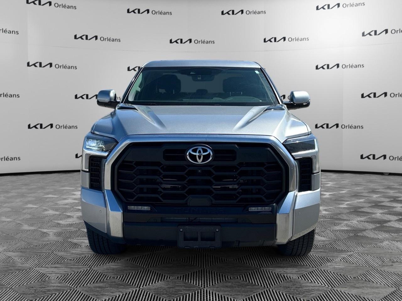 2023 Toyota Tundra 4x4 Crewmax Limited Hybrid Photo
