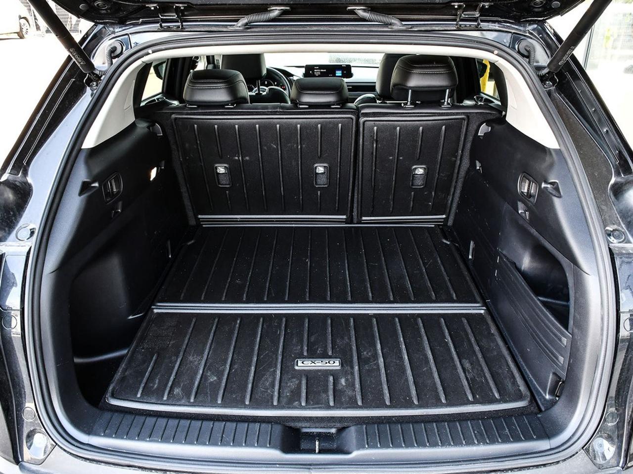 2025 Mazda CX-50 Hybrid GT e-AWD Photo