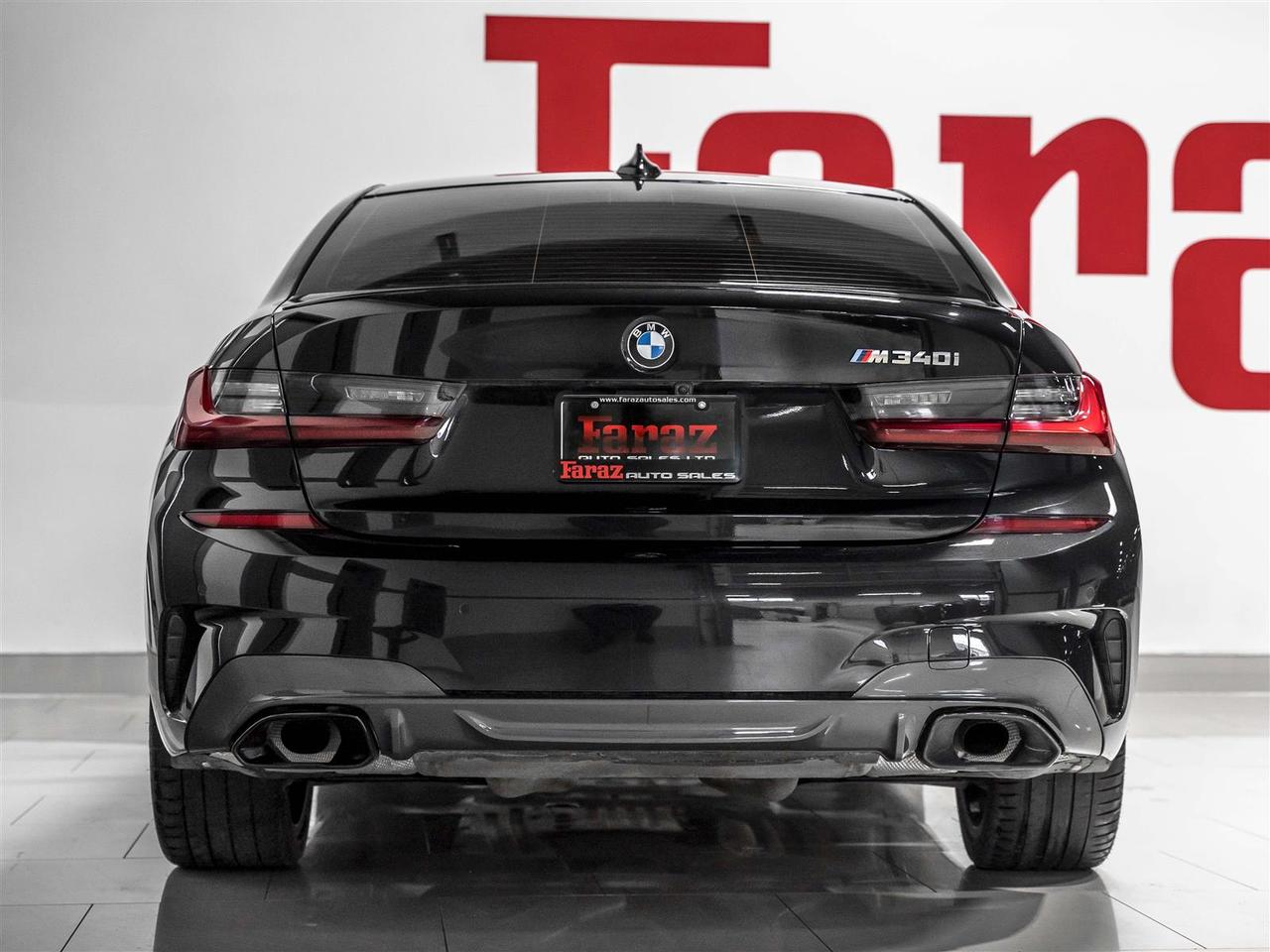 2022 BMW 318 M340i xDrive|PREMIUM ENHANCED|CARBON|ACCIDENT FREE Photo3