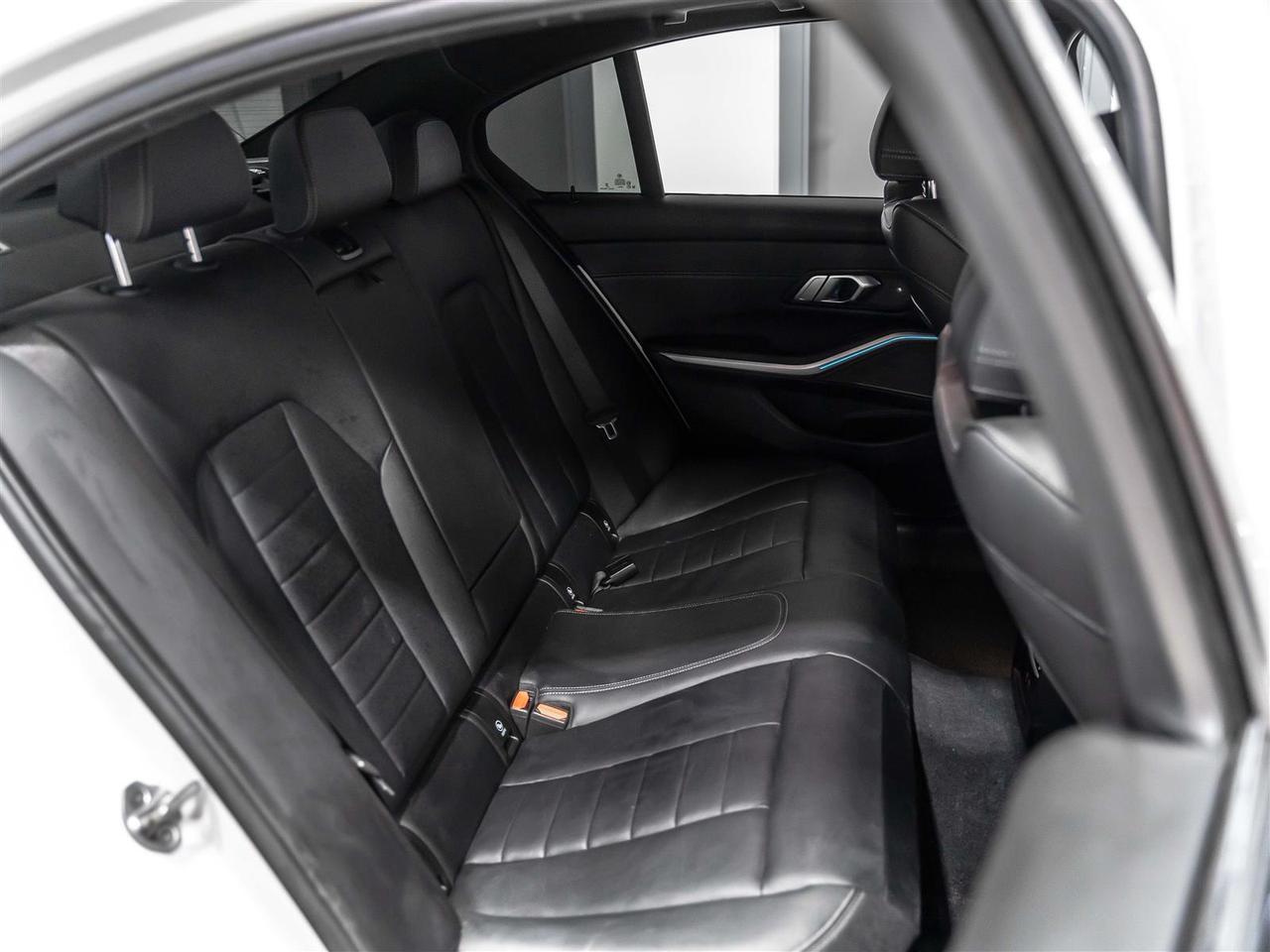 2023 BMW 318 M340i xDrive|M PERFORMANCE|PREMIUM ENHANCED|PARK ASSIST Photo