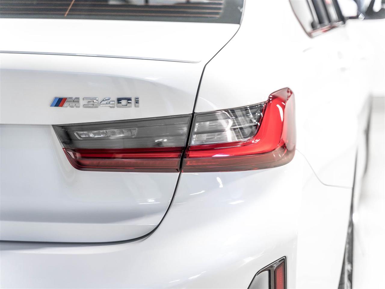 2023 BMW 318 M340i xDrive|M PERFORMANCE|PREMIUM ENHANCED|PARK ASSIST Photo