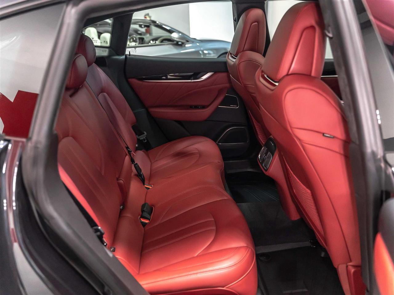 2022 Maserati Levante GT|Harman Kardon Premium Sound|21" Anteo Black Wheels|Adaptive Cruise Photo