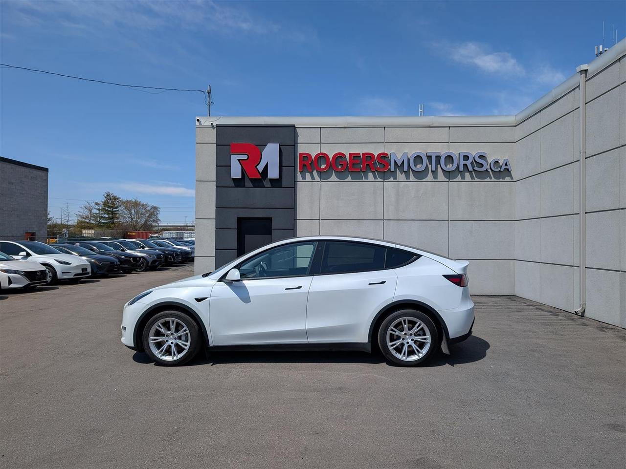 2020 Tesla Model Y LONG RANGE AWD - DUAL MOTOR Photo