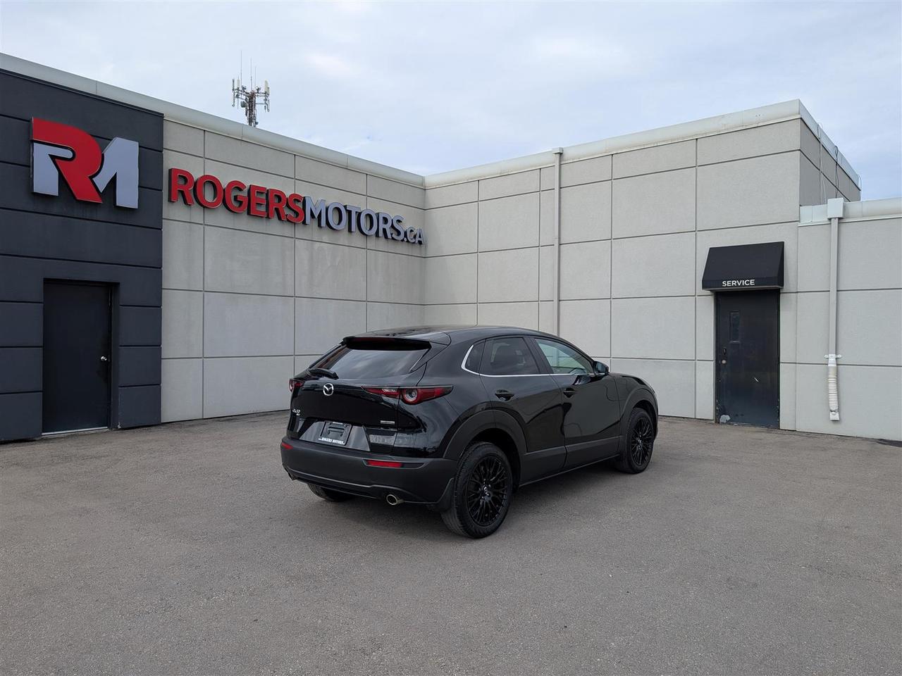 2023 Mazda CX-30 GS AWD - SUNROOF - LEATHER - TECH FEATS Photo4