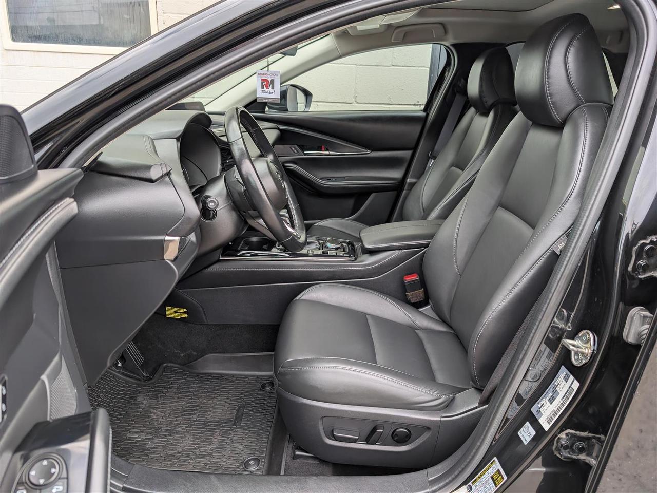 2023 Mazda CX-30 GS AWD - SUNROOF - LEATHER - TECH FEATS Photo