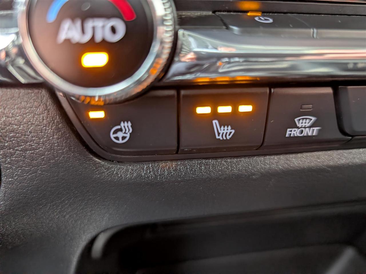 2023 Mazda CX-30 GS AWD - SUNROOF - LEATHER - TECH FEATS Photo