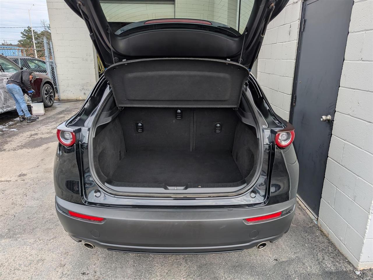 2023 Mazda CX-30 GS AWD - SUNROOF - LEATHER - TECH FEATS Photo