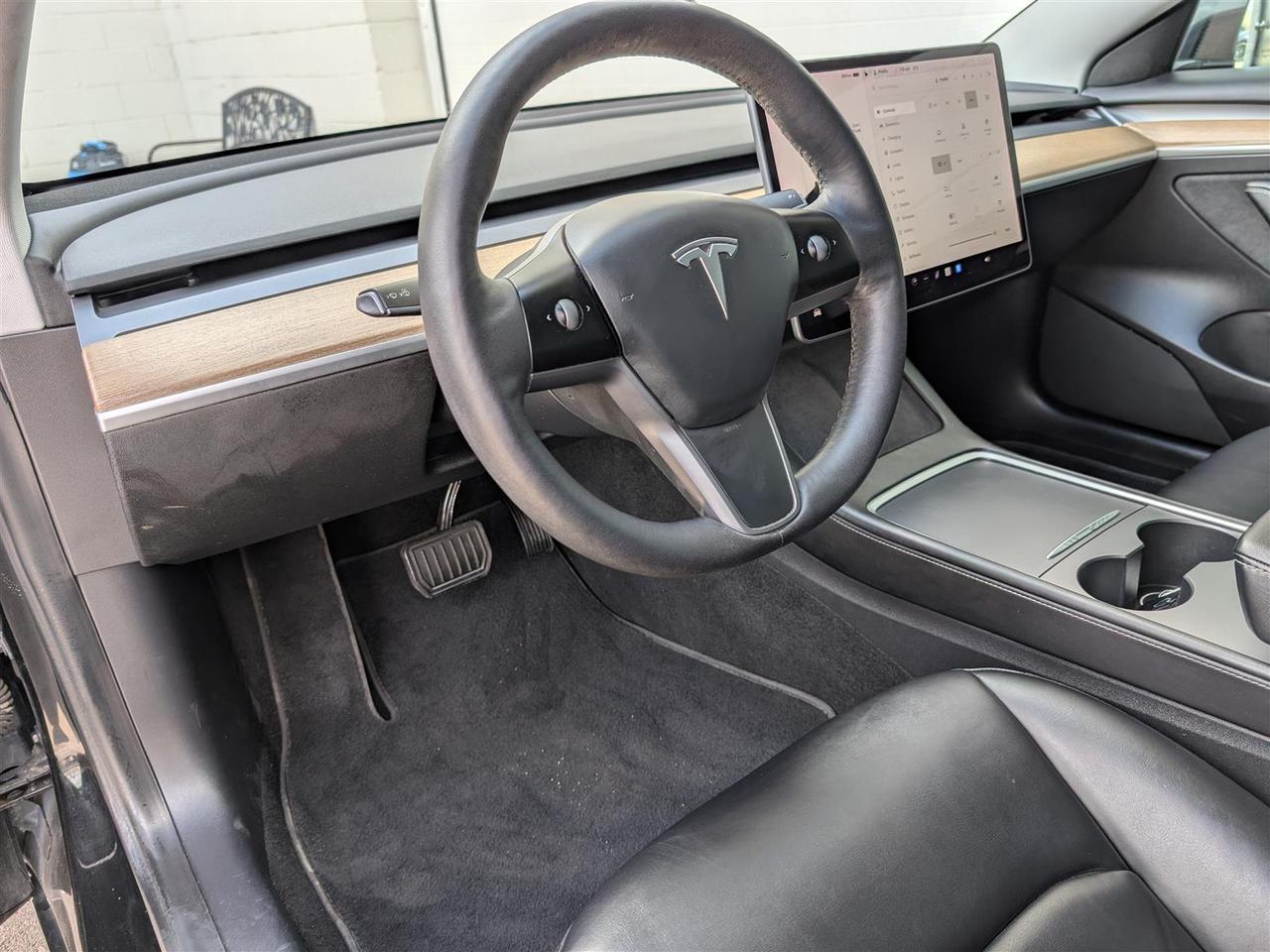 2021 Tesla Model 3 STANDARD Photo