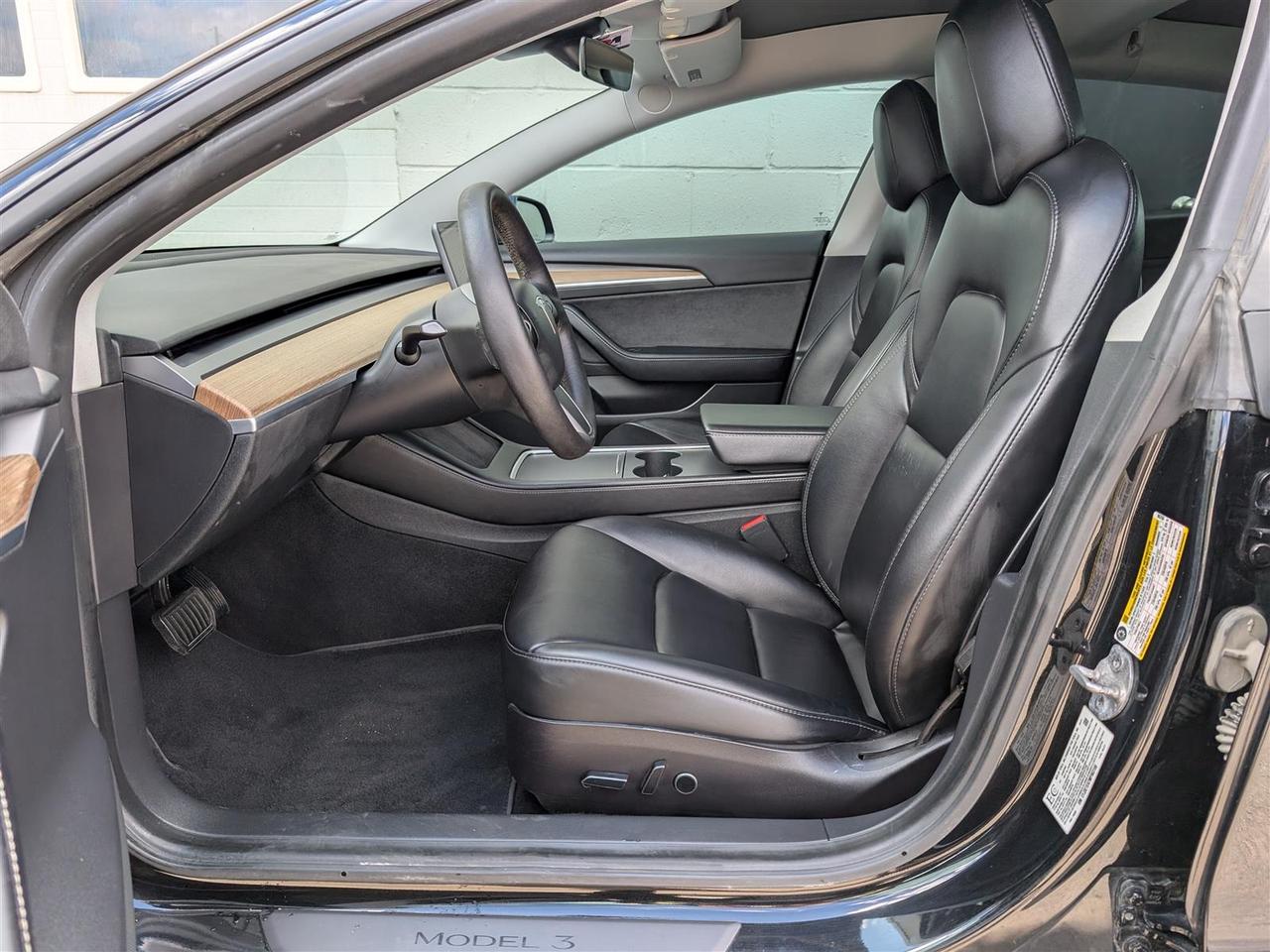 2021 Tesla Model 3 STANDARD Photo