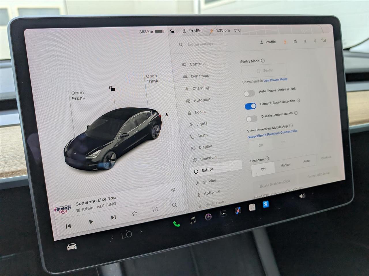 2021 Tesla Model 3 STANDARD Photo