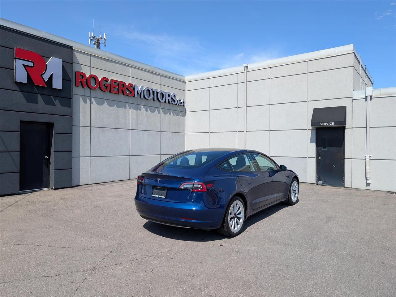 2022 Tesla Model 3 STANDARD Photo