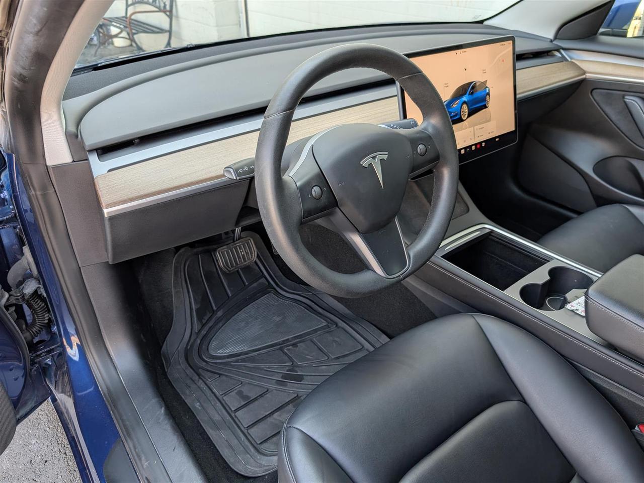 2022 Tesla Model 3 STANDARD Photo