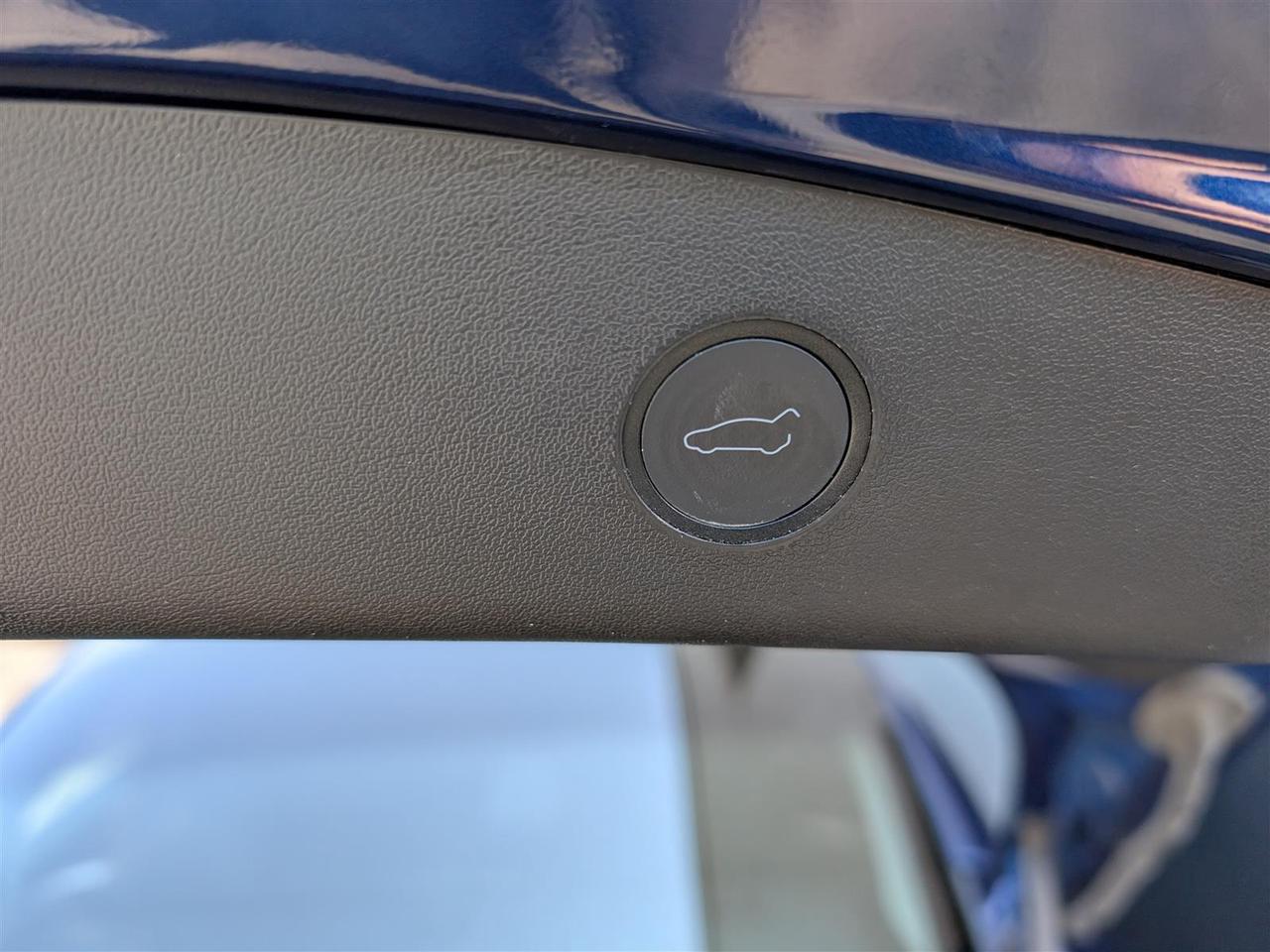 2022 Tesla Model 3 STANDARD Photo
