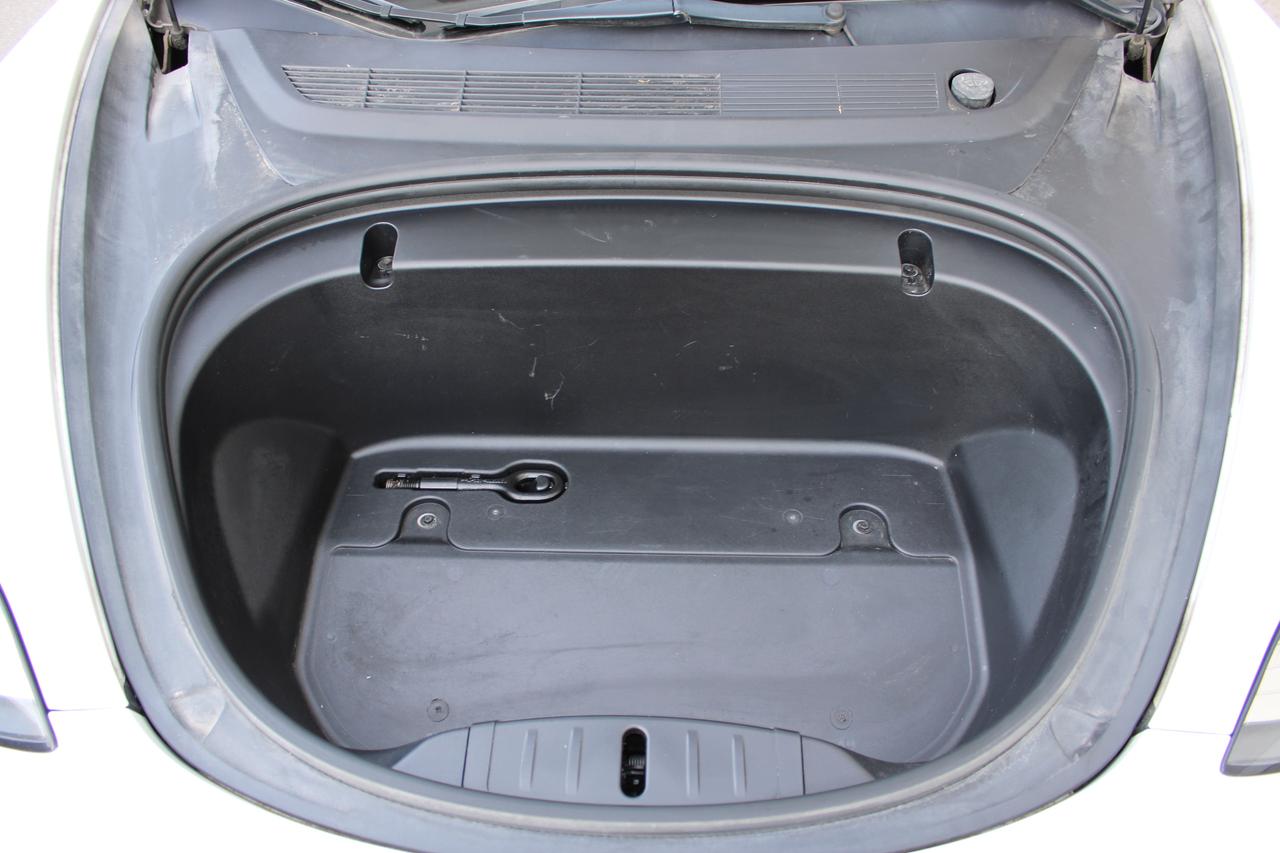 2020 Tesla Model 3 STANDARD RANGE PLUS Photo