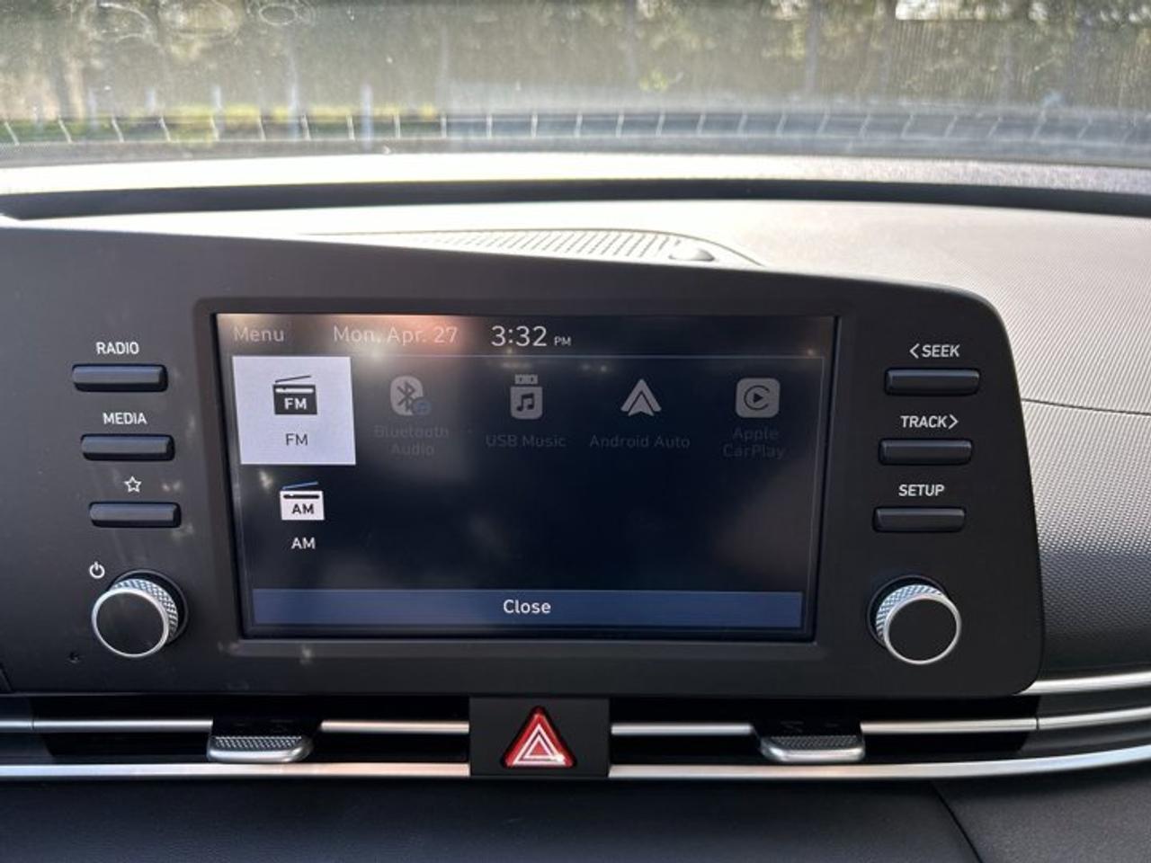 2025 Hyundai Elantra Essential | No Accidents Photo