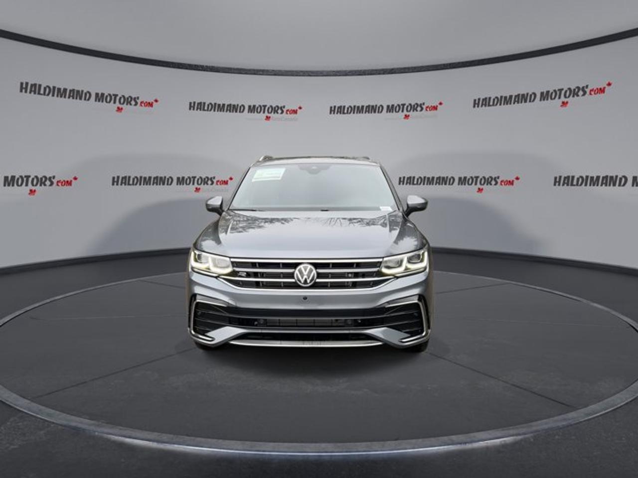 2022 Volkswagen Tiguan Highline R-Line 4WD | No Accidents | 360 Camera | Ventilated Seats Photo