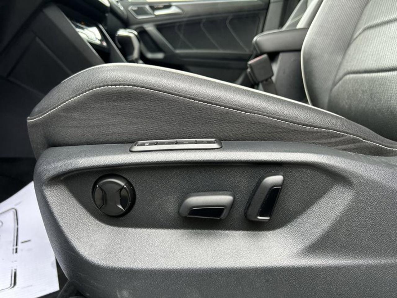 2022 Volkswagen Tiguan Highline R-Line 4WD | No Accidents | 360 Camera | Ventilated Seats Photo