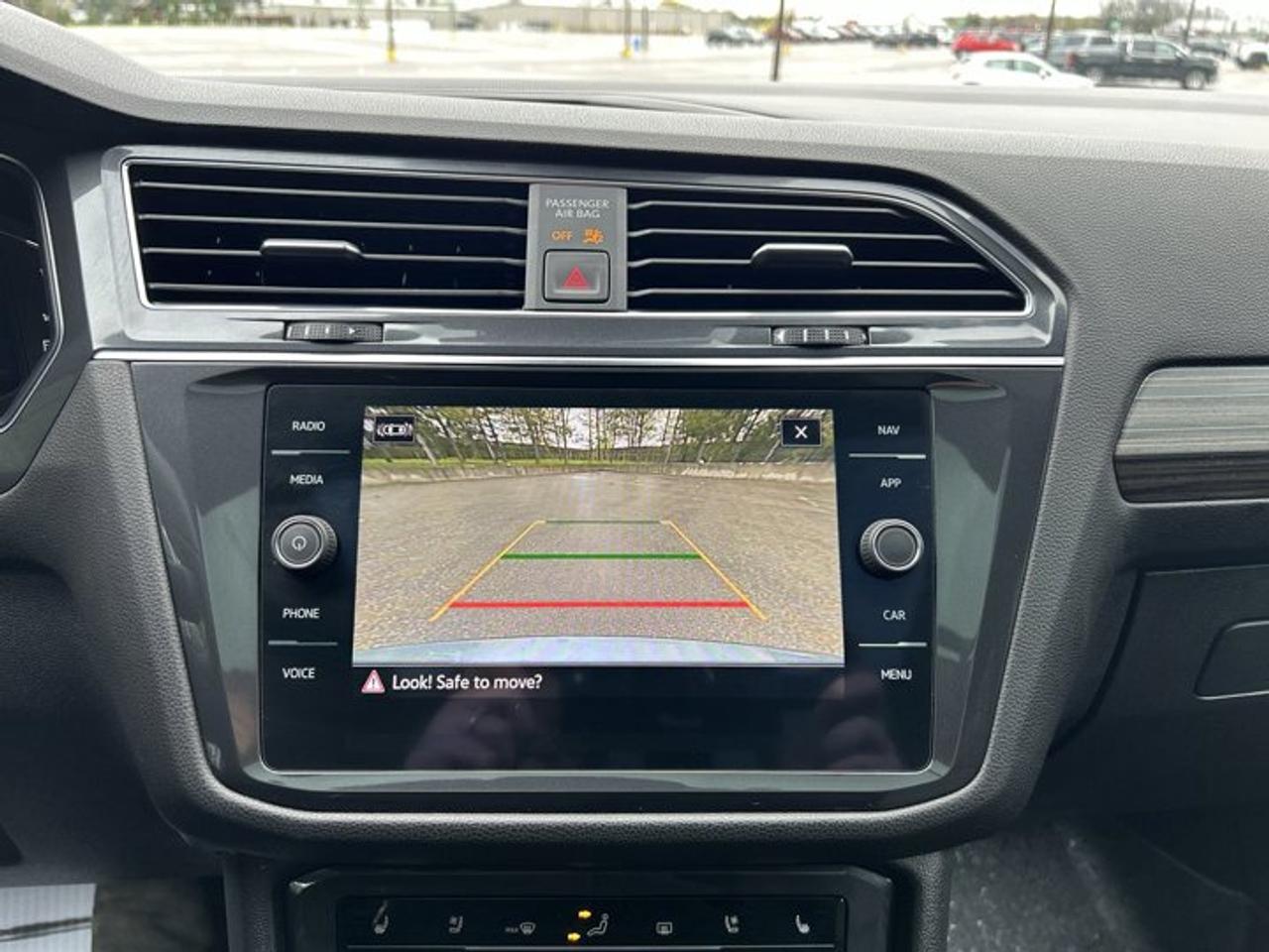 2022 Volkswagen Tiguan Highline R-Line 4WD | No Accidents | 360 Camera | Ventilated Seats Photo